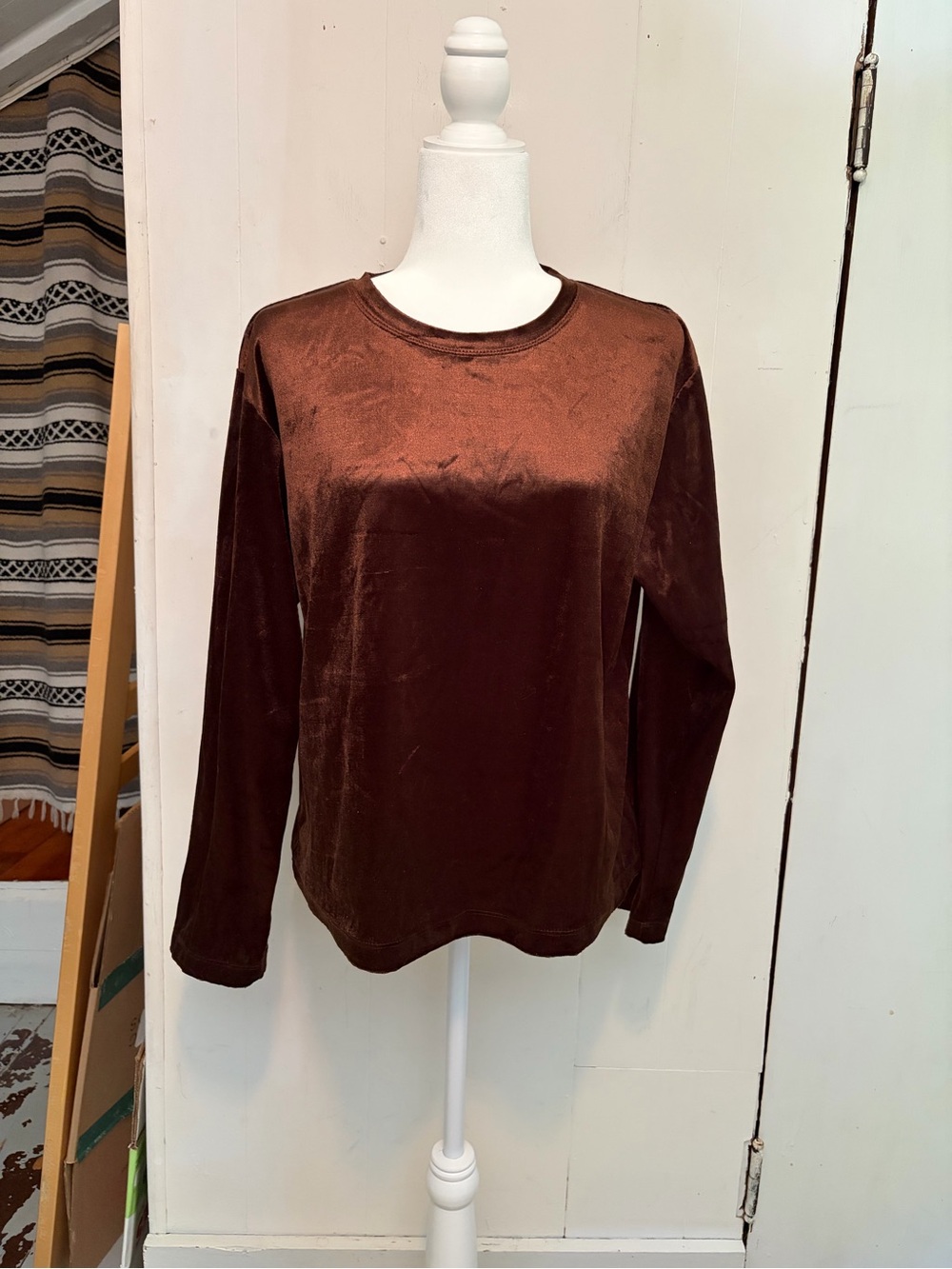 Contemporary Y2K vintage bronze velvet long sleeve silk blend stretchy top